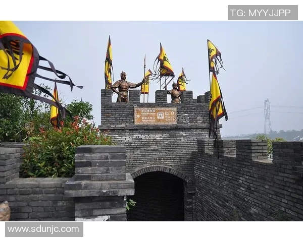 探索哈德森的魅力与历史深度,揭开这座城市的文化与自然之美